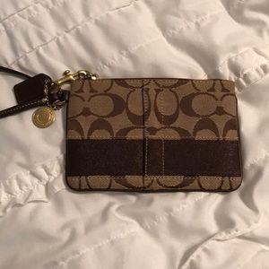 Small Coach wristlet